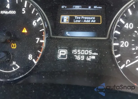 2015 Nissan Pathfinder Platinum z USA, uszkodzony, nr VIN 5N1AR2MM2FC672759